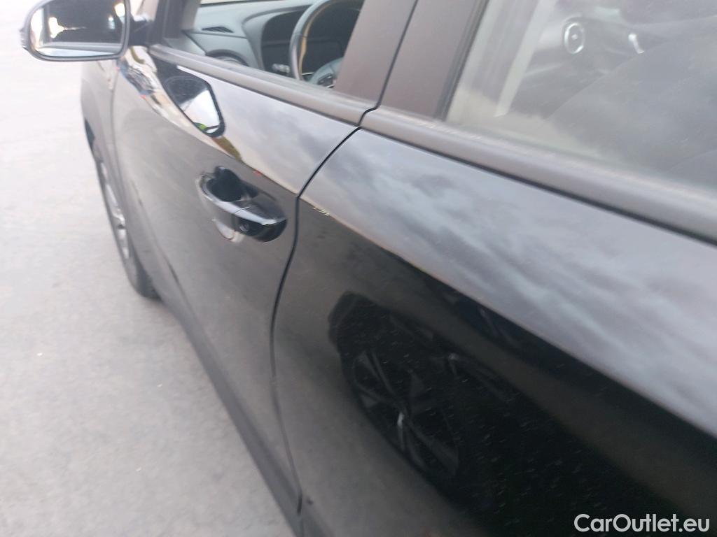  Hyundai  Konna HYUNDAI Kona / 2020 / 5P / todoterreno 1.6 GDI HEV Maxx DCT #13