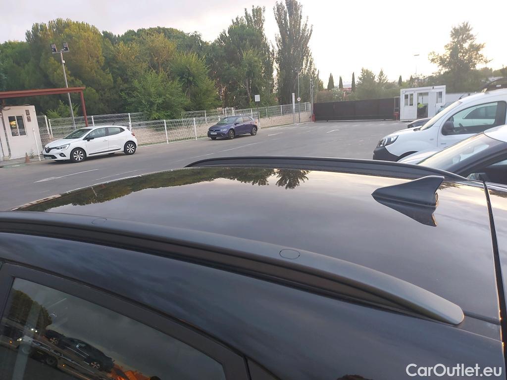  Hyundai  Konna HYUNDAI Kona / 2020 / 5P / todoterreno 1.6 GDI HEV Maxx DCT #1