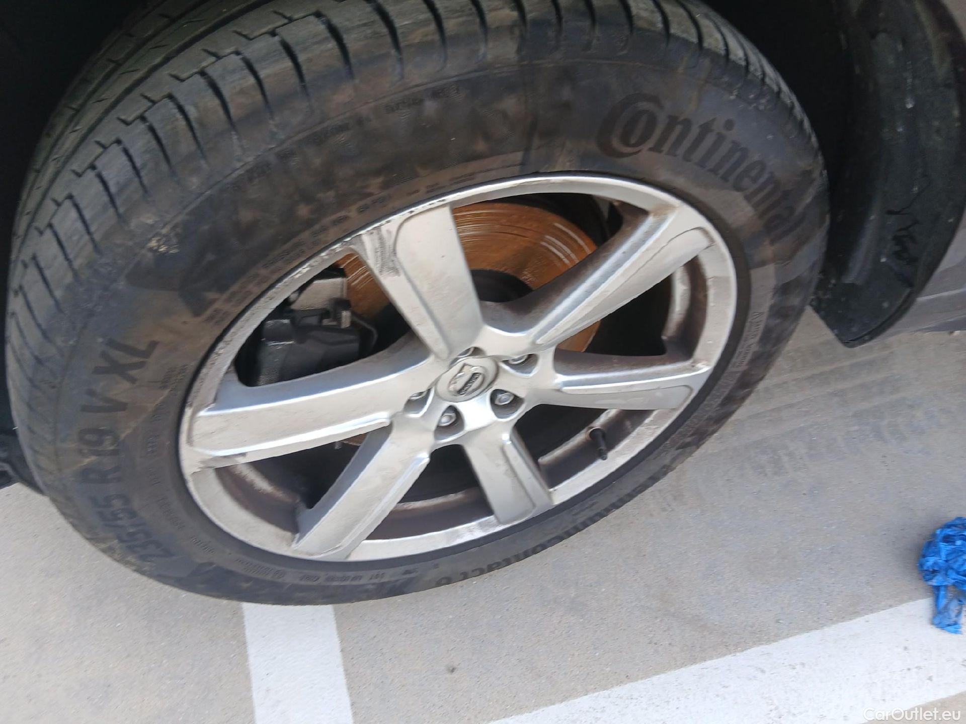  Volvo  XC90 VOLVO  / 2019 / 5P / todoterreno 2.0 B5 D AWD Core Auto #10