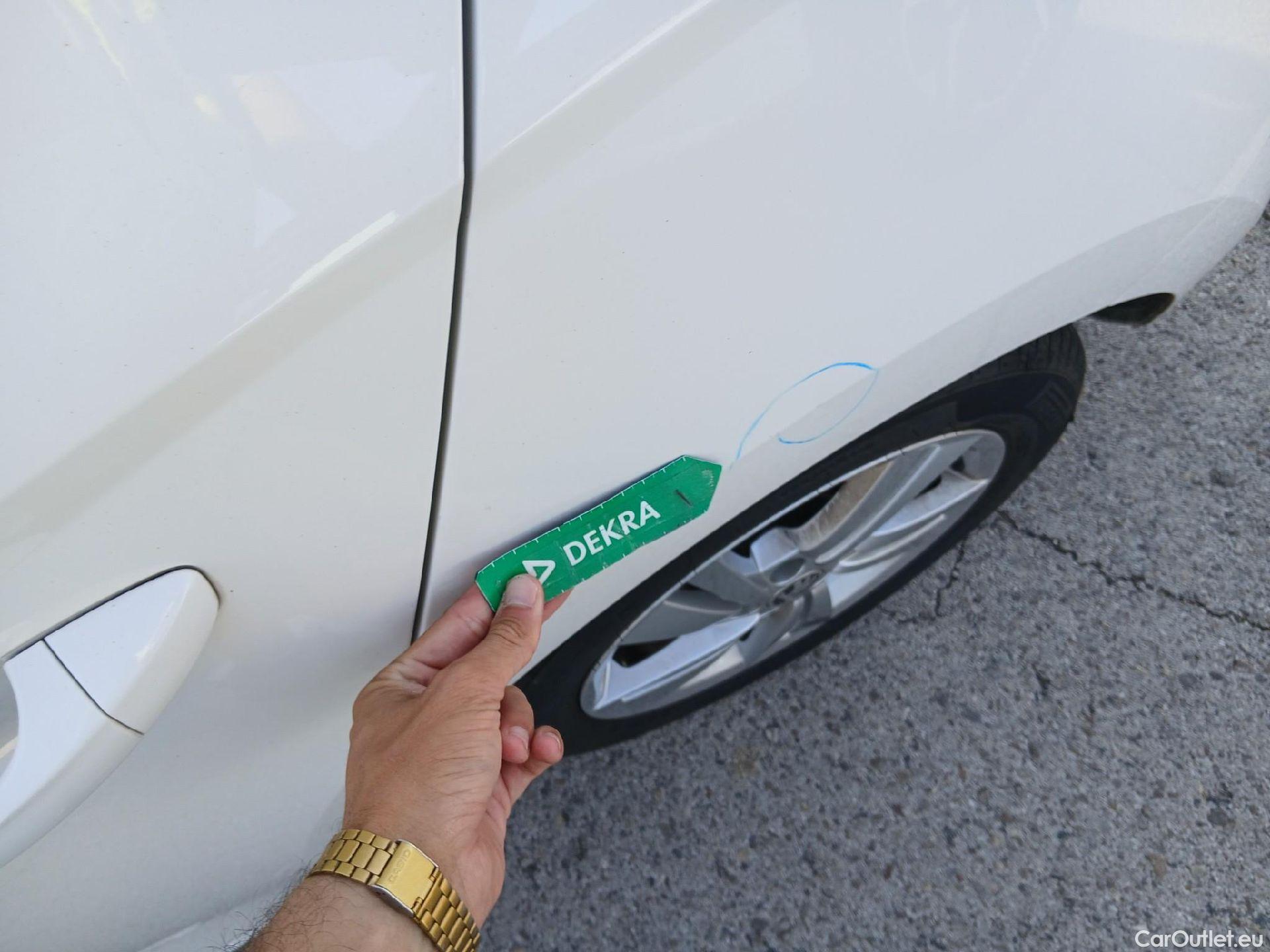  Skoda  Fabia SKODA  / 2018 / 5P / berlina con portón 1.0 TSI 70KW (95cv) Ambition Plus(SP) #18