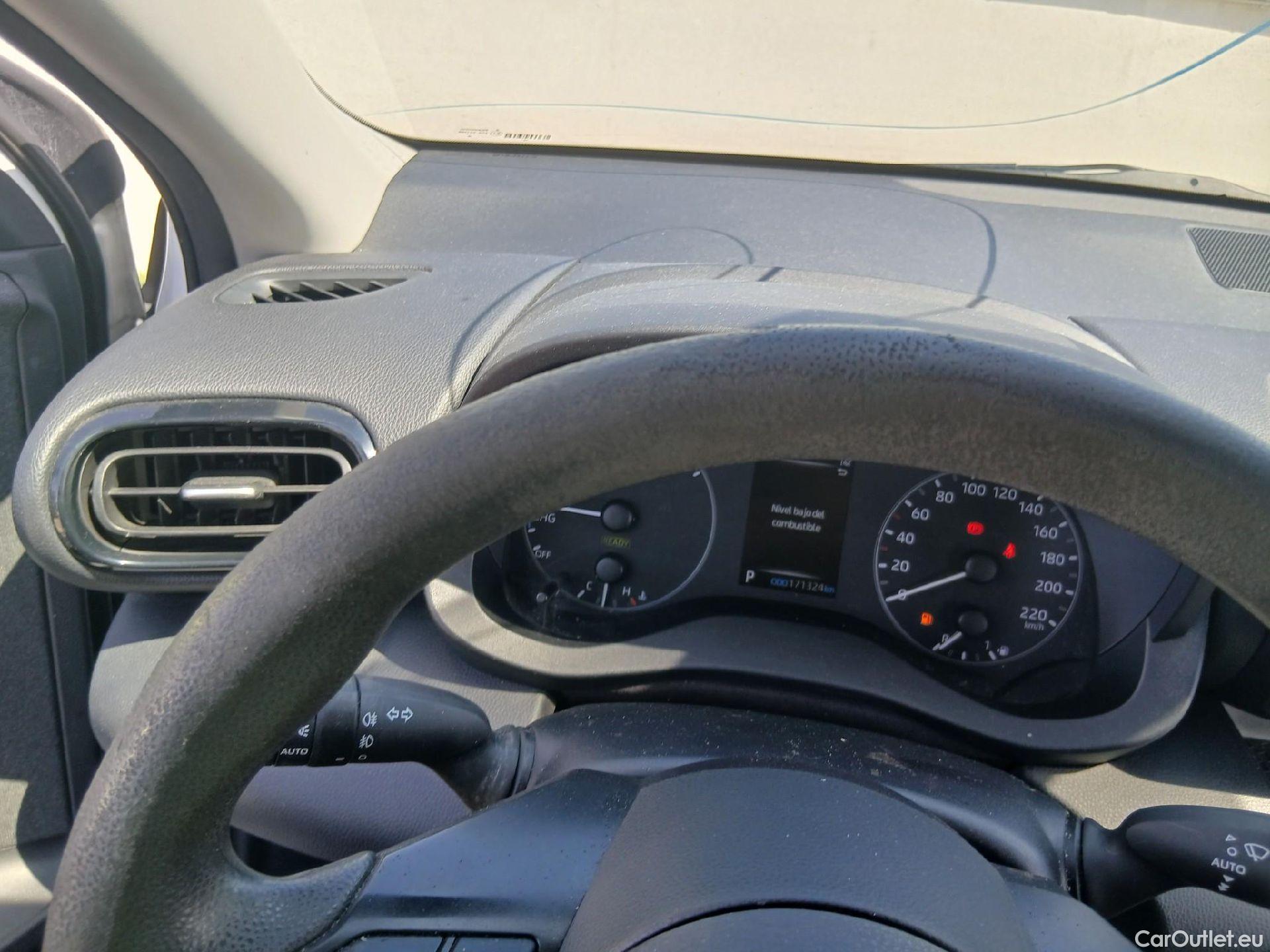  Toyota  Yaris TOYOTA    1.5 120H Business Plus #10