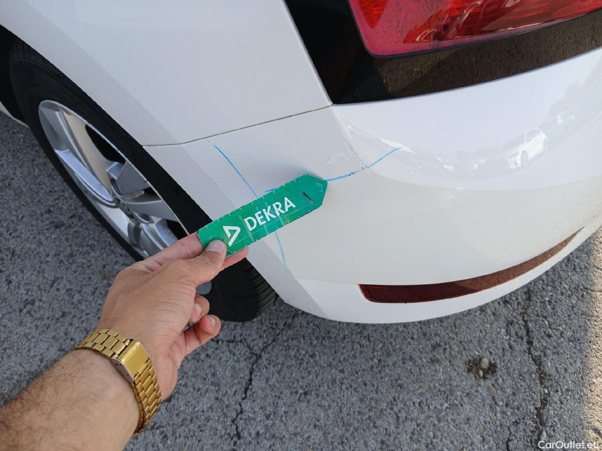  Skoda  Fabia SKODA  / 2018 / 5P / berlina con portón 1.0 TSI 70KW (95cv) Ambition Plus(SP) #19
