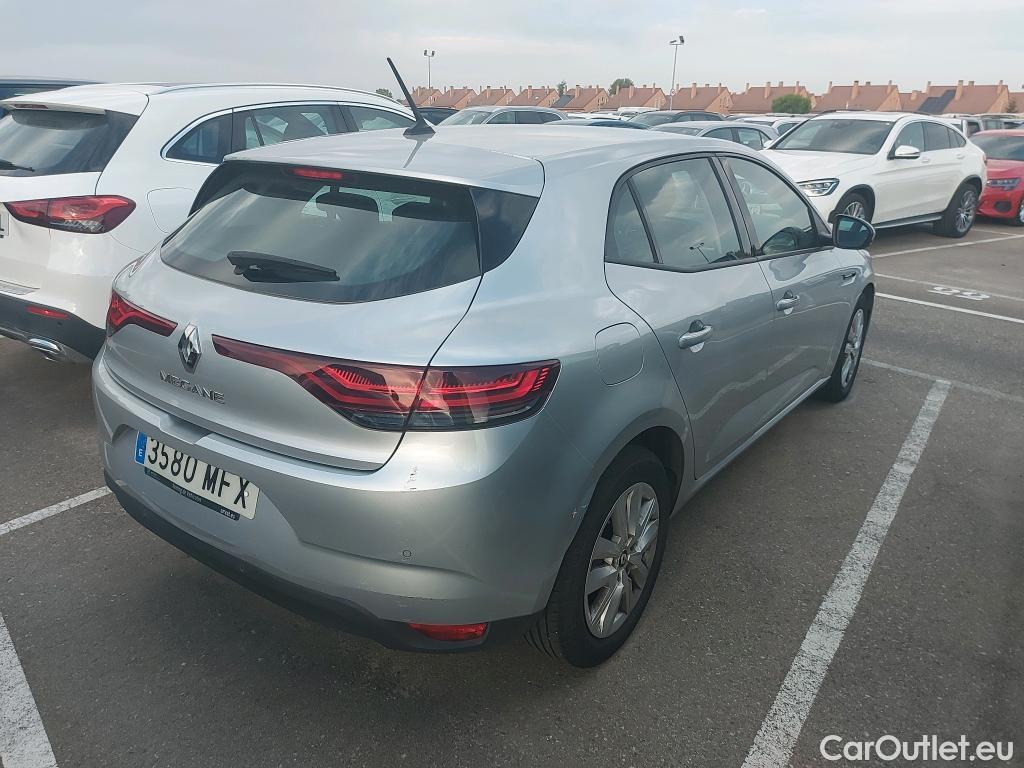  Renault  Megane RENAULT Mégane / 2020 / 5P / berlina con portón Equilibre Blue dCi 85 kW (115CV)-SS #17