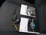 Toyota  RAV4 TOYOTA  / 2018 / 5P / todoterreno 2.5l 220H Advance #9
