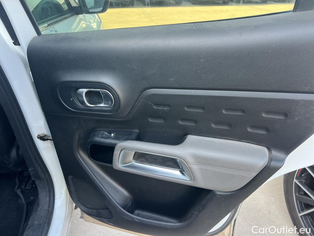  Citroen  C5 Aircross CITROEN  / 2018 / 5P / todoterreno BlueHdi 96kW (130CV) S&S Feel (AC) #23