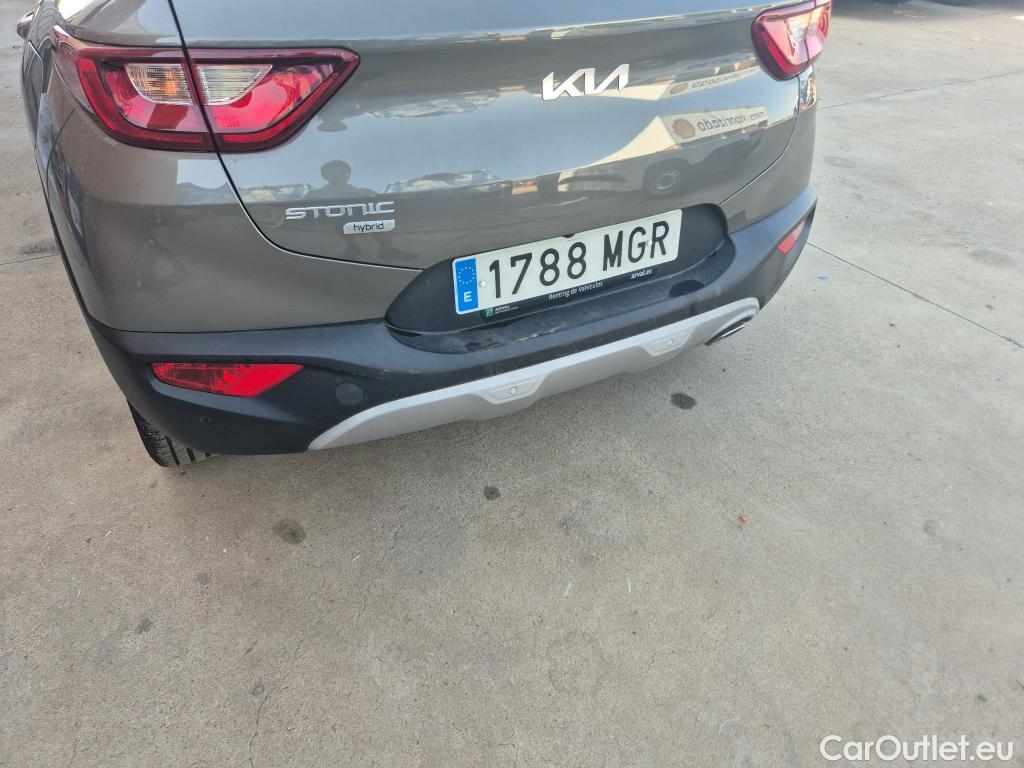  KIA  STONIC KIA  / 2017 / 5P / todoterreno 1.0 T-GDi 88kW (120CV) MHEV iMT Drive #7
