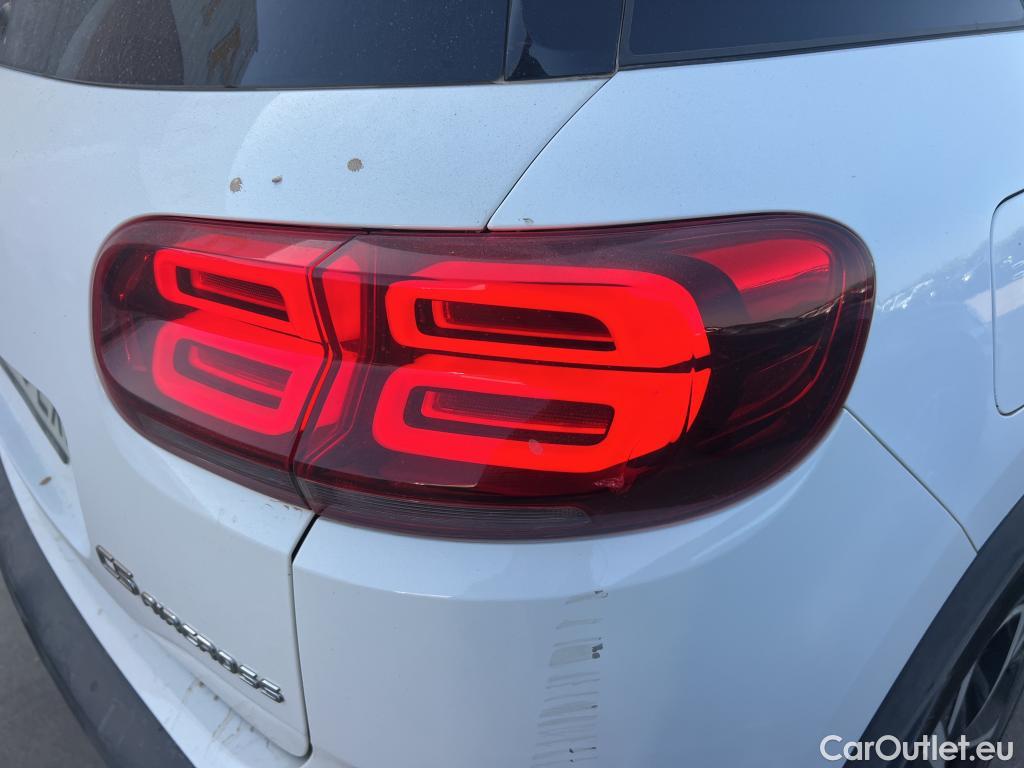  Citroen  C5 Aircross CITROEN  / 2018 / 5P / todoterreno BlueHdi 96kW (130CV) S&S Feel (AC) #3