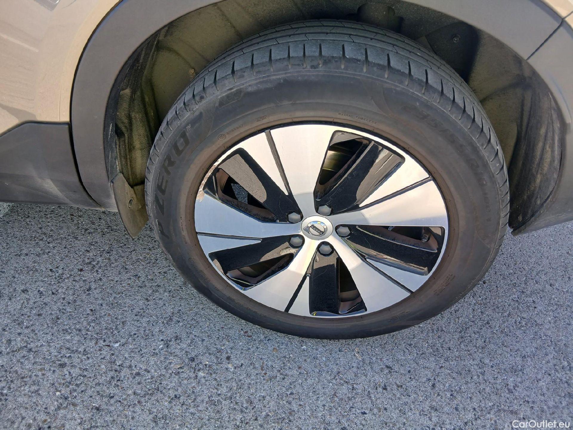  Volvo  XC 40 VOLVO XC40 / 2017 / 5P / todoterreno 1.5 T4 Twin Recharge Inscription Ex Auto #38
