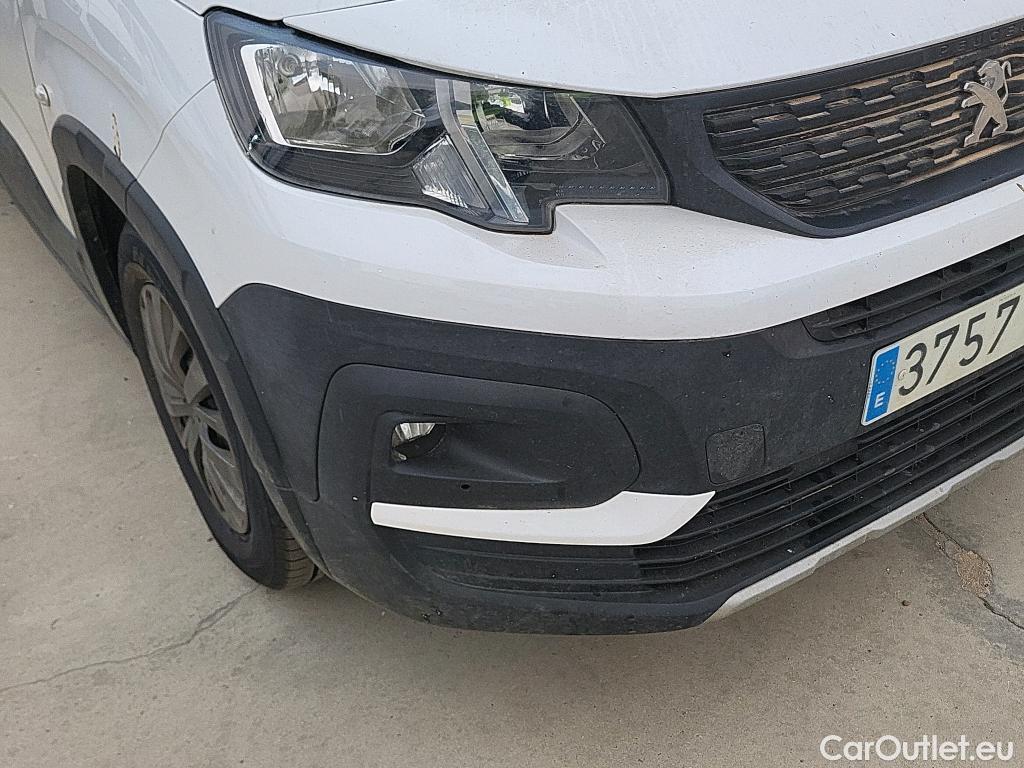  Peugeot  RIFTER PEUGEOT  / 2018 / 5P / monovolumen compacto Active Pack Standard BlueHDi 73kW #7