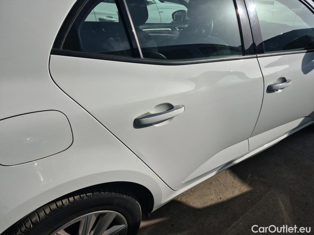  Renault  Megane RENAULT Mégane / 2020 / 5P / berlina con portón Intens Blue dCi 85 kW (115CV) #3