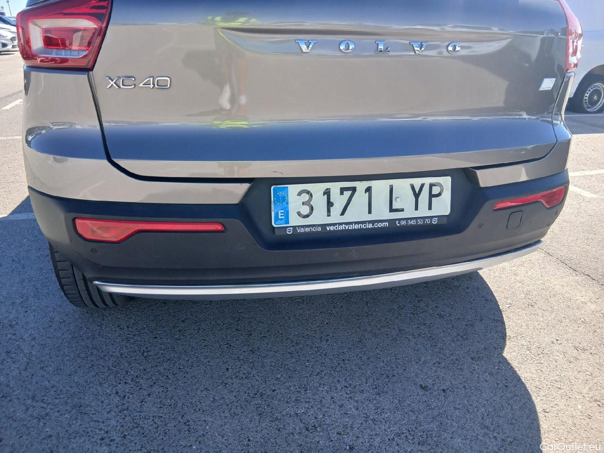  Volvo  XC 40 VOLVO XC40 / 2017 / 5P / todoterreno 1.5 T4 Twin Recharge Inscription Ex Auto #28