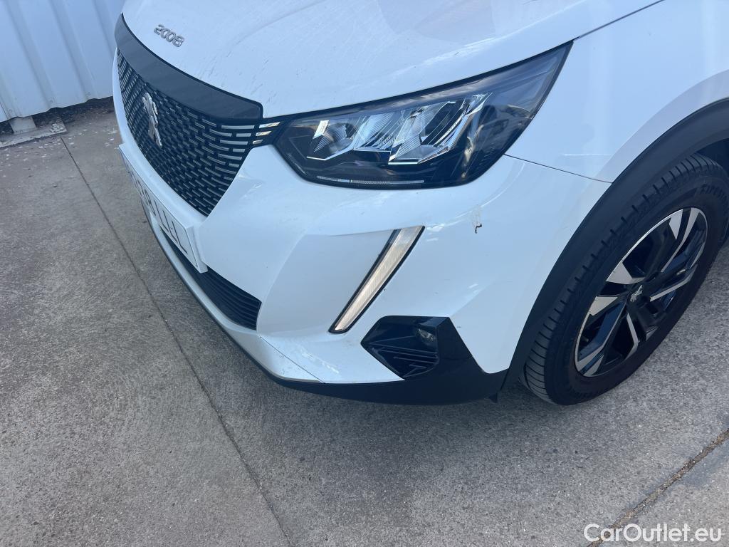  Peugeot  2008 PEUGEOT  / 2019 / 5P / todoterreno Allure BlueHDI 100 S&S BVM6 (AC) #22