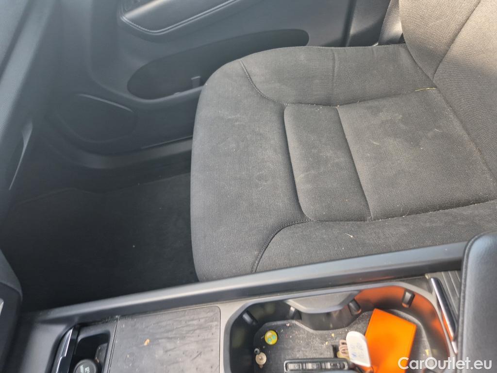  Volvo  XC60 VOLVO  / 2017 / 5P / todoterreno 2.0 B4 D Momentum Auto #17