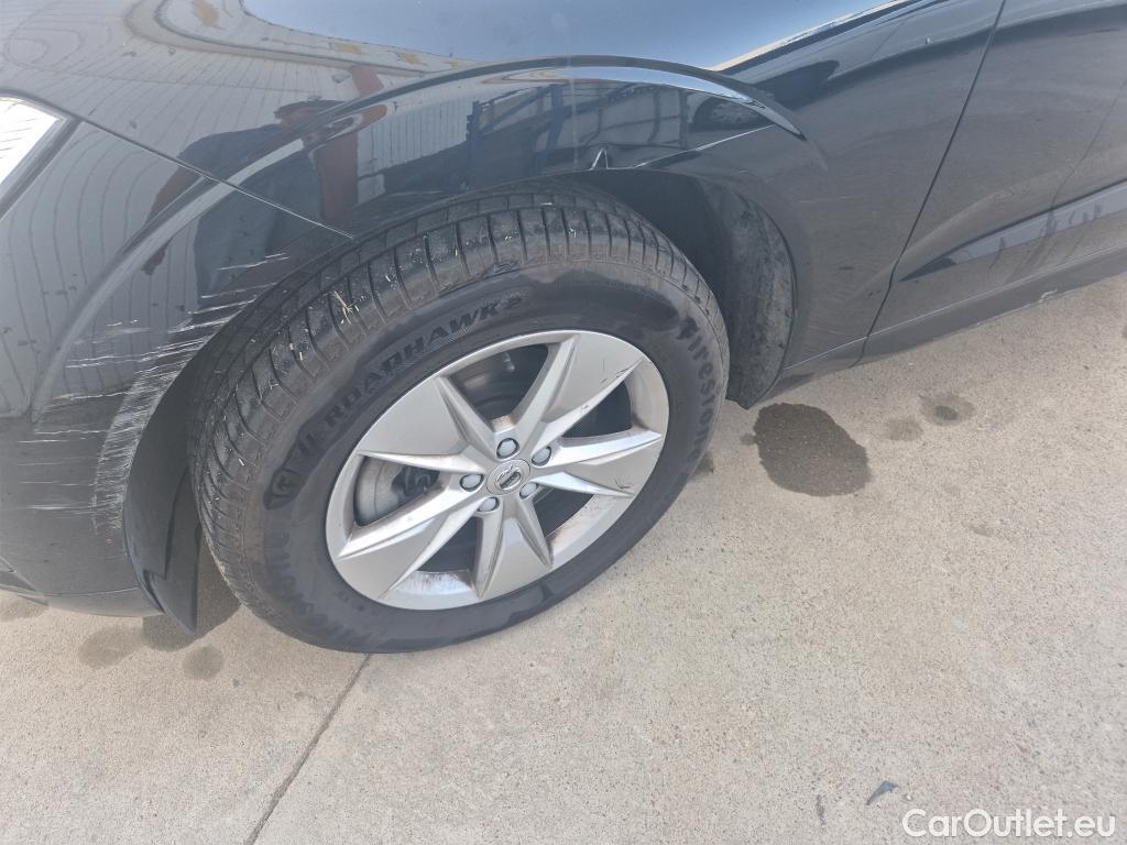  Volvo  XC60 VOLVO  / 2017 / 5P / todoterreno 2.0 B4 D Core Auto #22