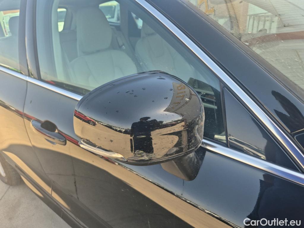  Volvo  XC60 VOLVO  / 2017 / 5P / todoterreno 2.0 B4 D Core Auto #43