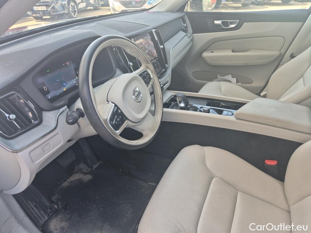  Volvo  XC60 VOLVO  / 2017 / 5P / todoterreno 2.0 B4 D Core Auto #50