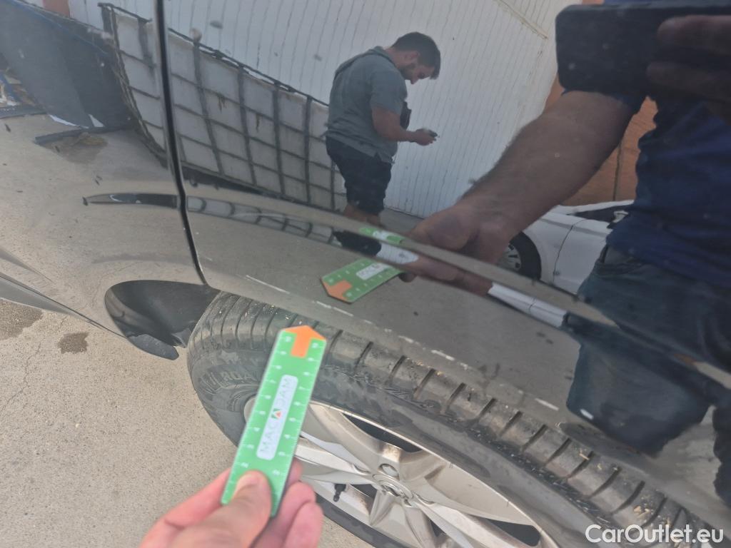  Volvo  XC60 VOLVO  / 2017 / 5P / todoterreno 2.0 B4 D Core Auto #18