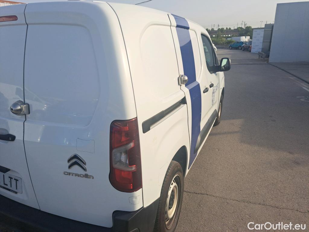  Citroen  Berlingo CITROEN  / 2018 / 3P / furgón derivado de turismo Talla M BlueHDi 100 CONTROL #21