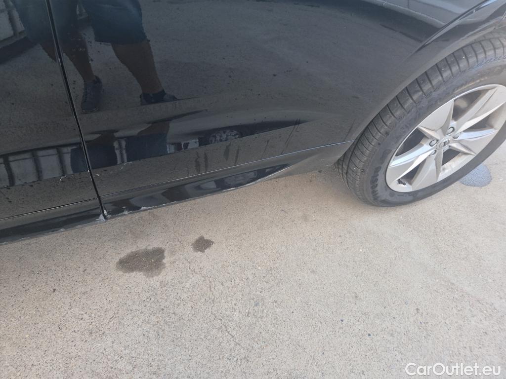  Volvo  XC60 VOLVO  / 2017 / 5P / todoterreno 2.0 B4 D Core Auto #41