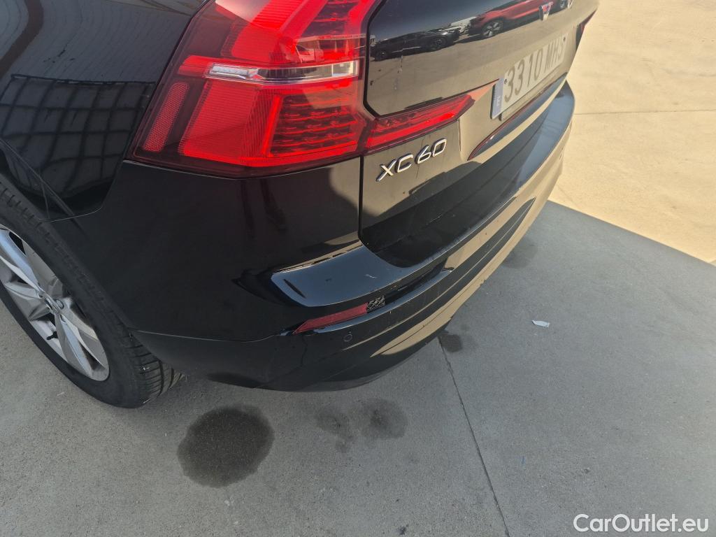  Volvo  XC60 VOLVO  / 2017 / 5P / todoterreno 2.0 B4 D Core Auto #28