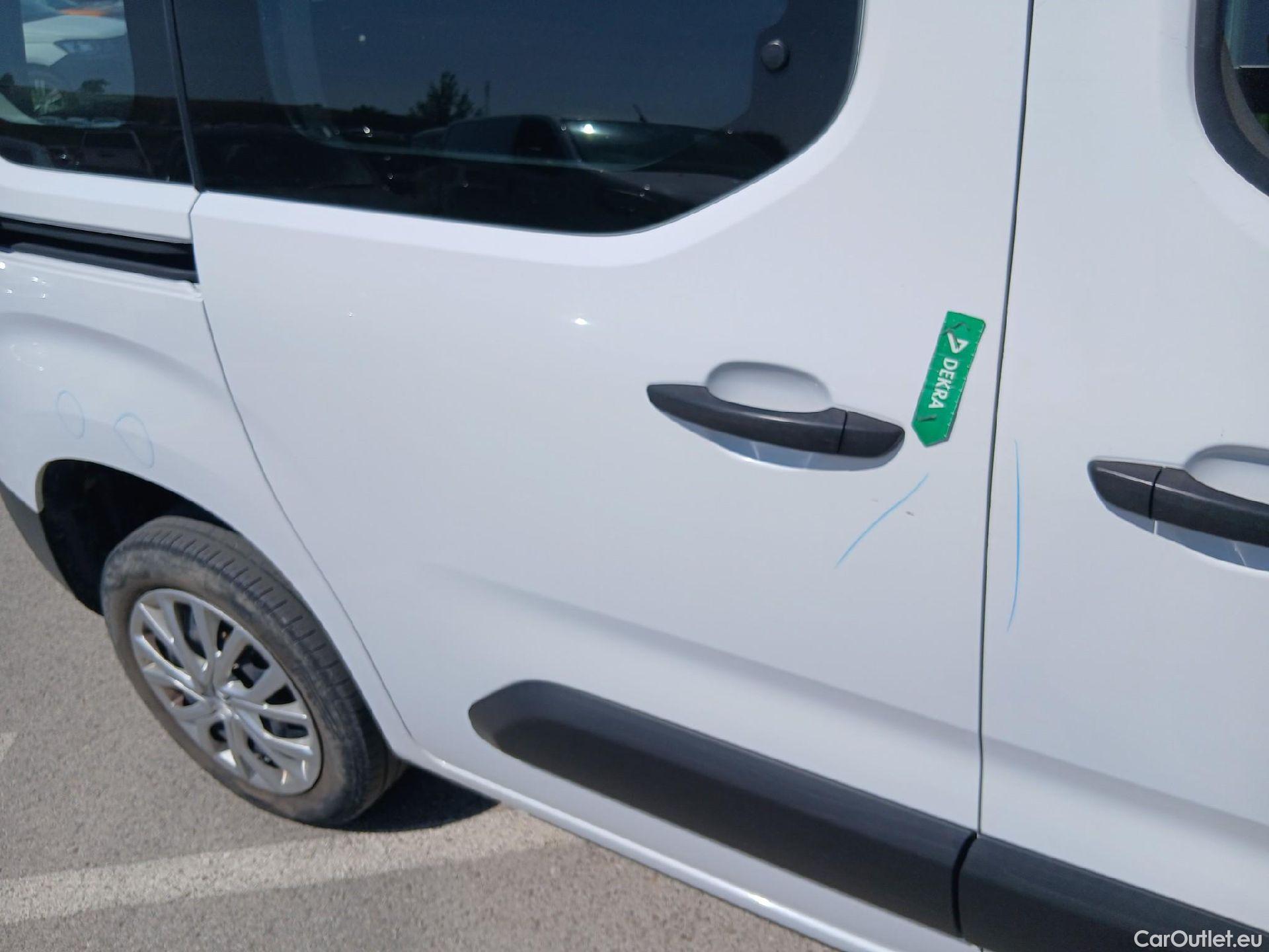  Citroen  Berlingo CITROEN  / 2018 / 4P / combi Talla M BlueHDi 100 S&S LIVE PACK BUSINE #28