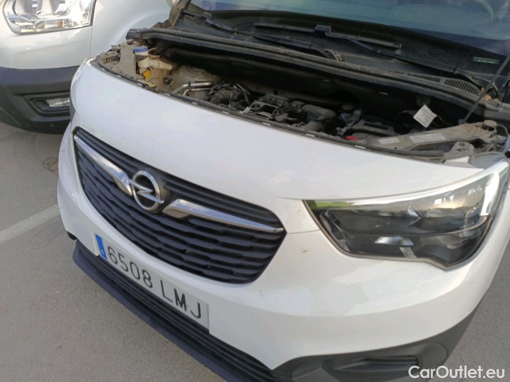  Opel  Combo OPEL  / 2018 / 5P / furgón derivado de turismo 1.5 TD S/S 75kW(100CV) D.Cab XL H1 1000k #43