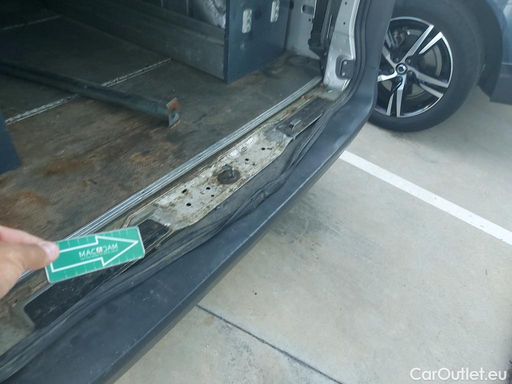  Mercedes  Vito MERCEDES-BENZ  / 2014 / 4P / furgón 111 CDI Larga #17
