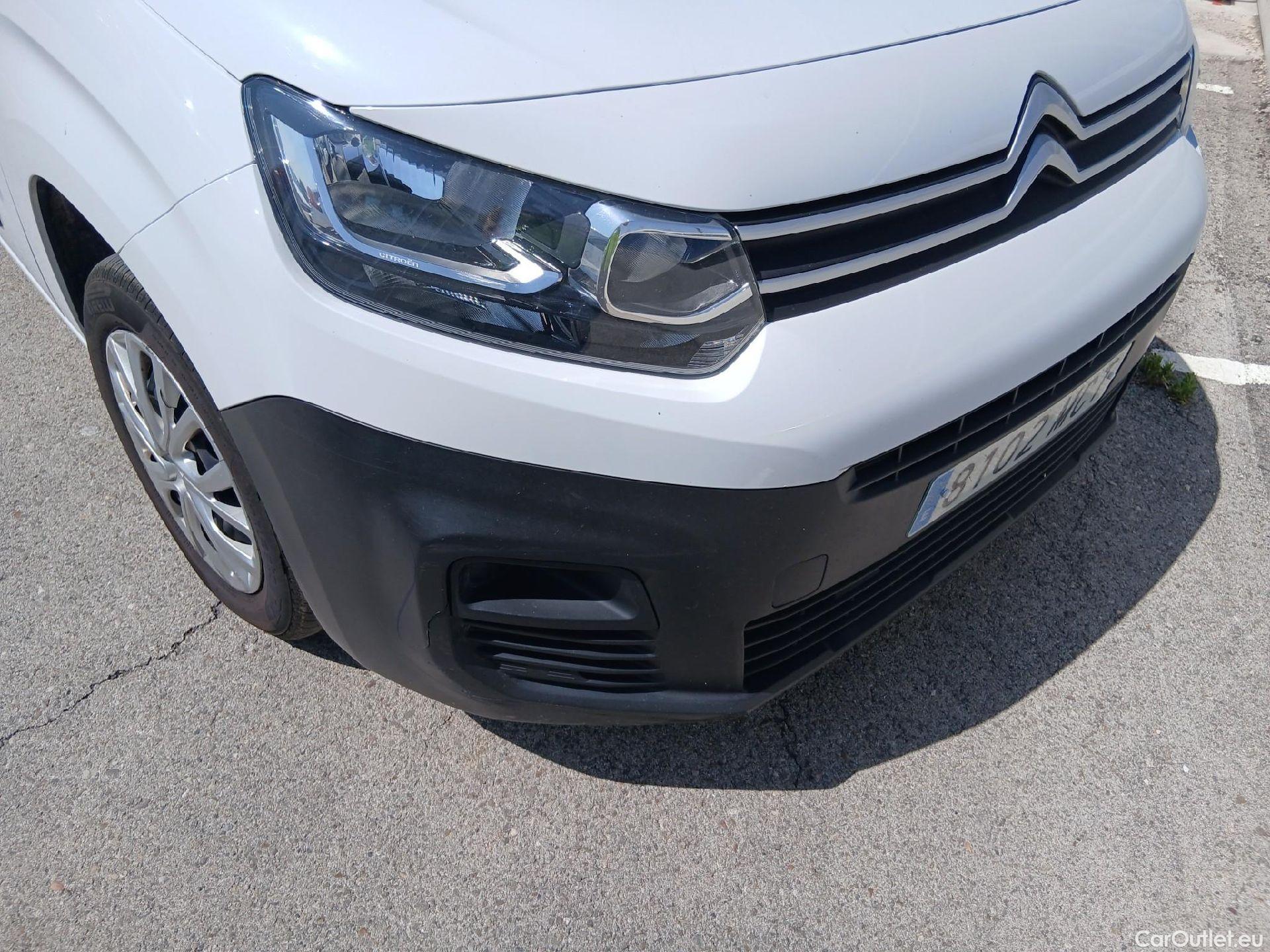  Citroen  Berlingo CITROEN  / 2018 / 4P / combi Talla M BlueHDi 100 S&S LIVE PACK BUSINE #9