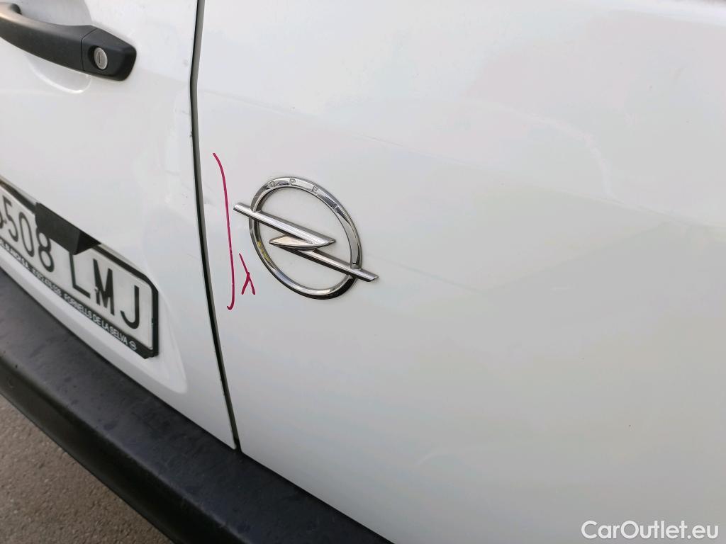  Opel  Combo OPEL  / 2018 / 5P / furgón derivado de turismo 1.5 TD S/S 75kW(100CV) D.Cab XL H1 1000k #4
