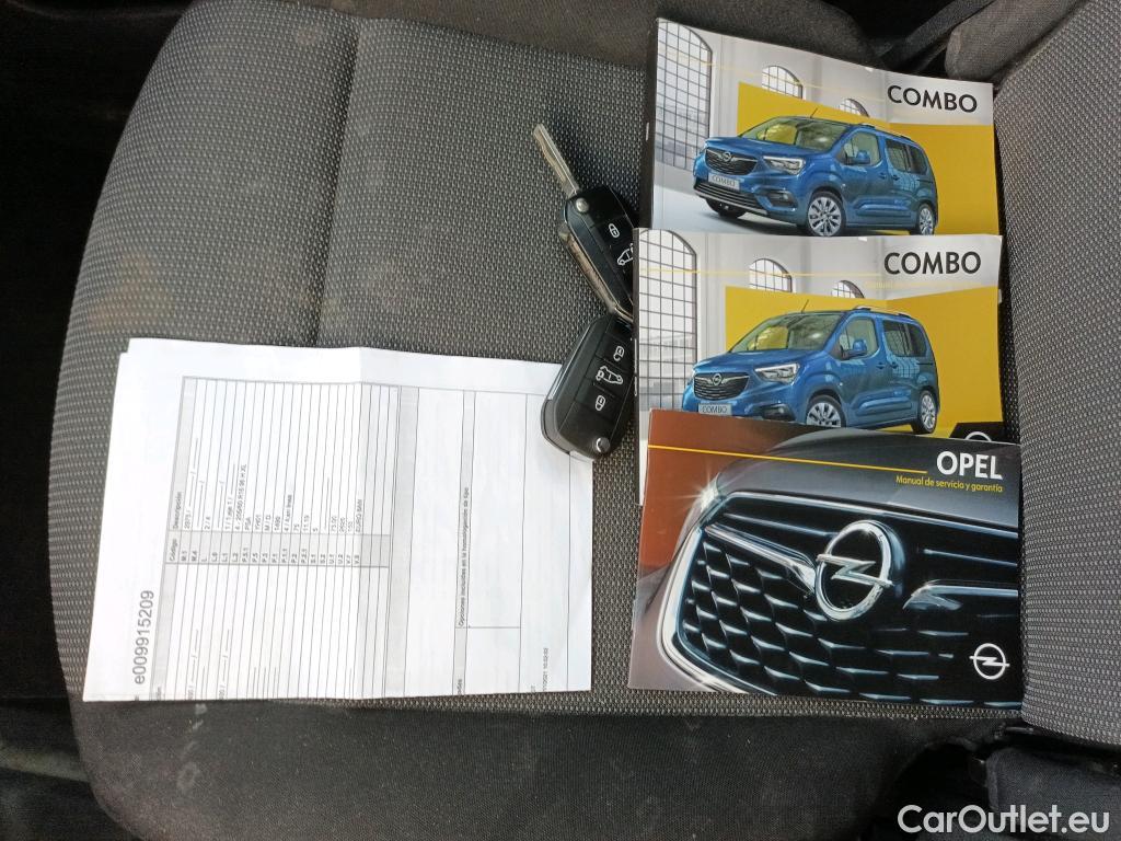  Opel  Combo OPEL  / 2018 / 5P / furgón derivado de turismo 1.5 TD S/S 75kW(100CV) D.Cab XL H1 1000k #36