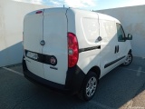  Fiat  Doblo FIAT Doblò Cargo/2015/4P/furgón derivado de turismo Cargo SX 1.3 Mjet 70 kW (95 CV) #2