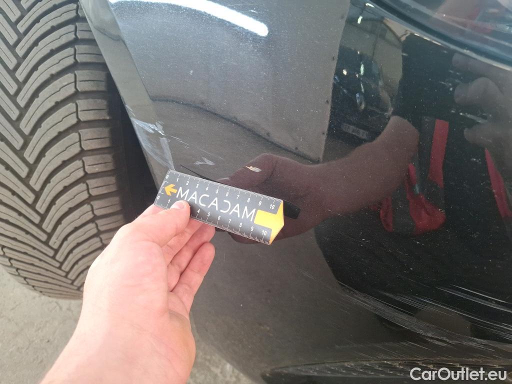  Mercedes  B-Klasse MERCEDES-BENZ Classe B / 2019 / 5P / monospace B 180 d Business Line Edition BA8 #4