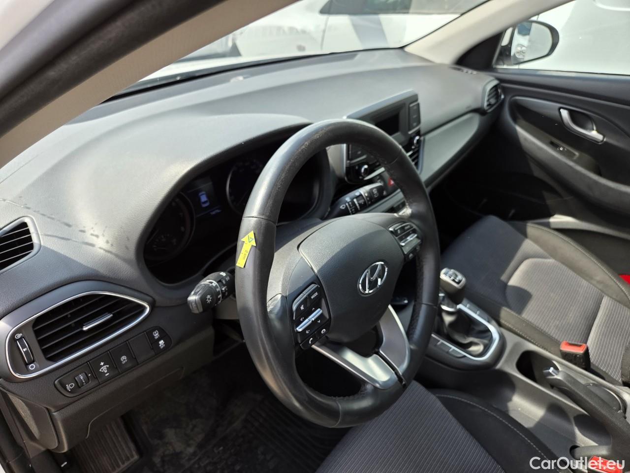  Hyundai  i30 1.5 110CP Comfort #50