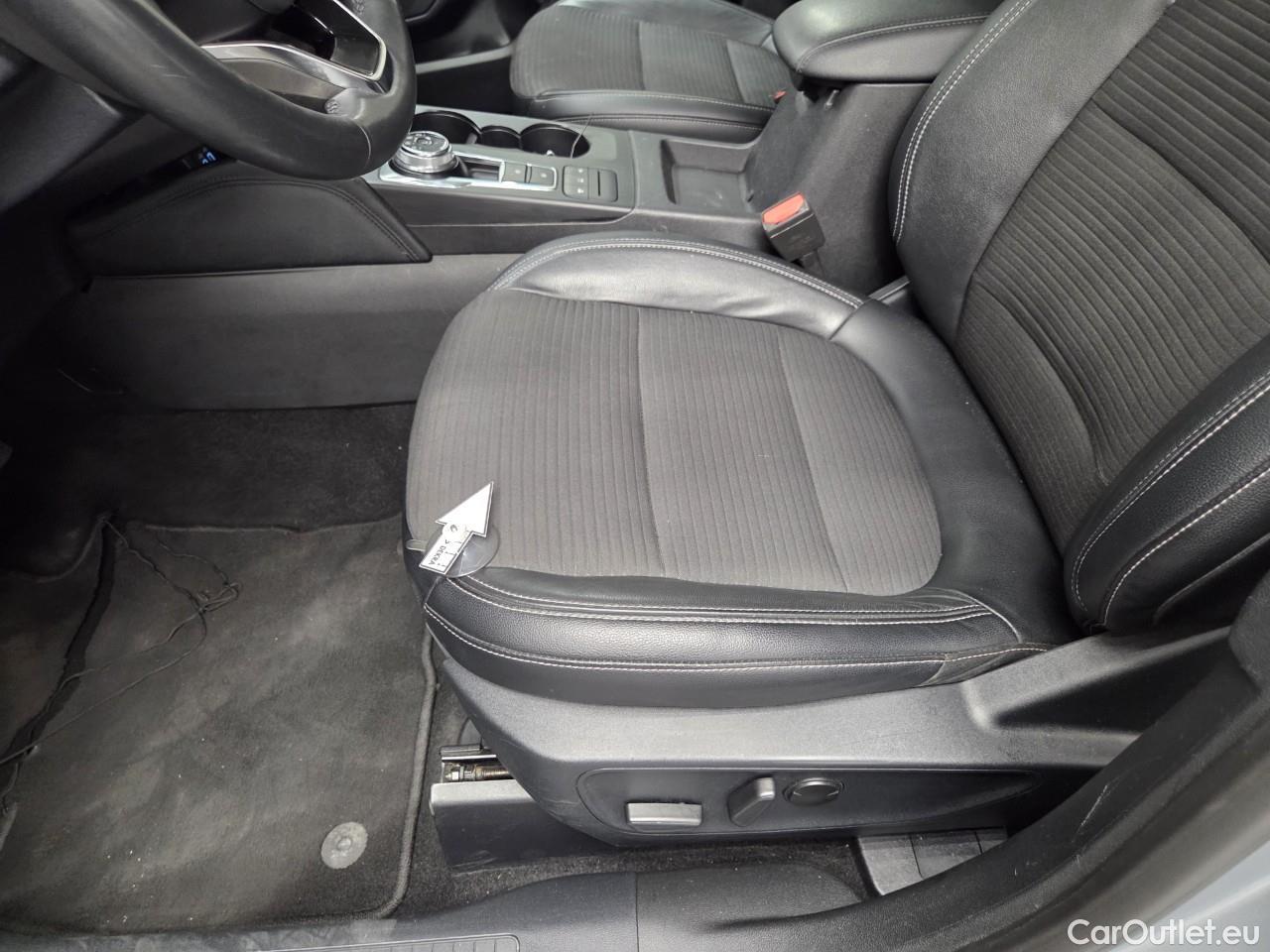  Ford  Kuga 2.5 Duratec FHEV 190CP TitaniumX CVT AWD #73
