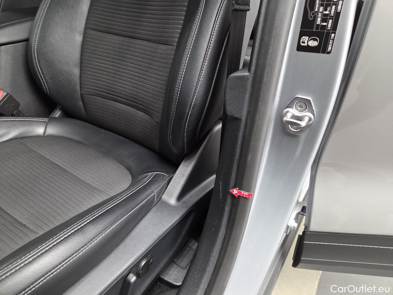  Ford  Kuga 2.5 Duratec FHEV 190CP TitaniumX CVT AWD #78