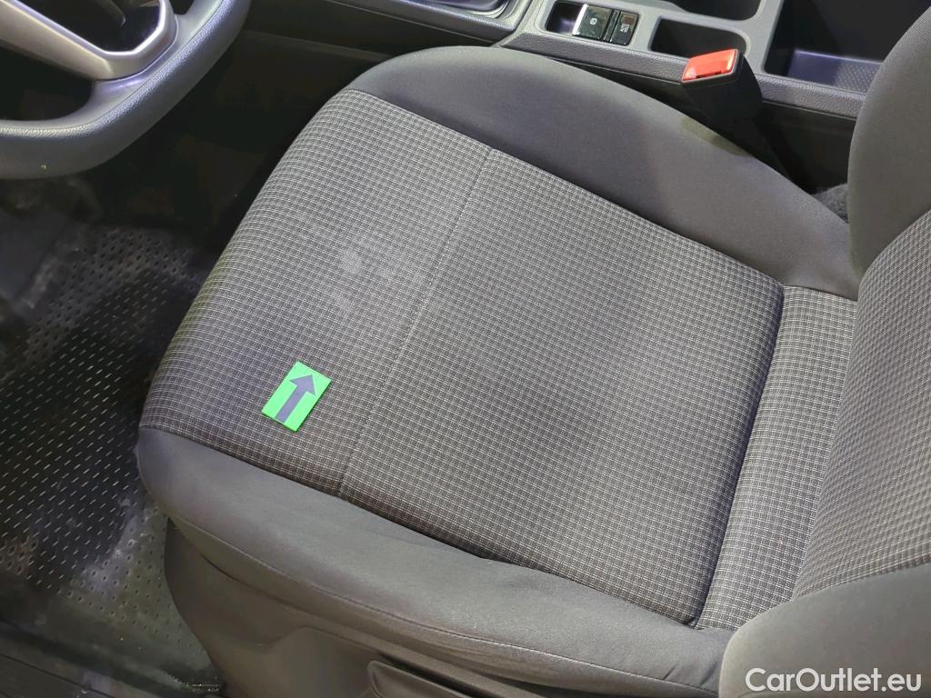  Volkswagen  Caddy Cargo 2.0 TDI 90 kW #13