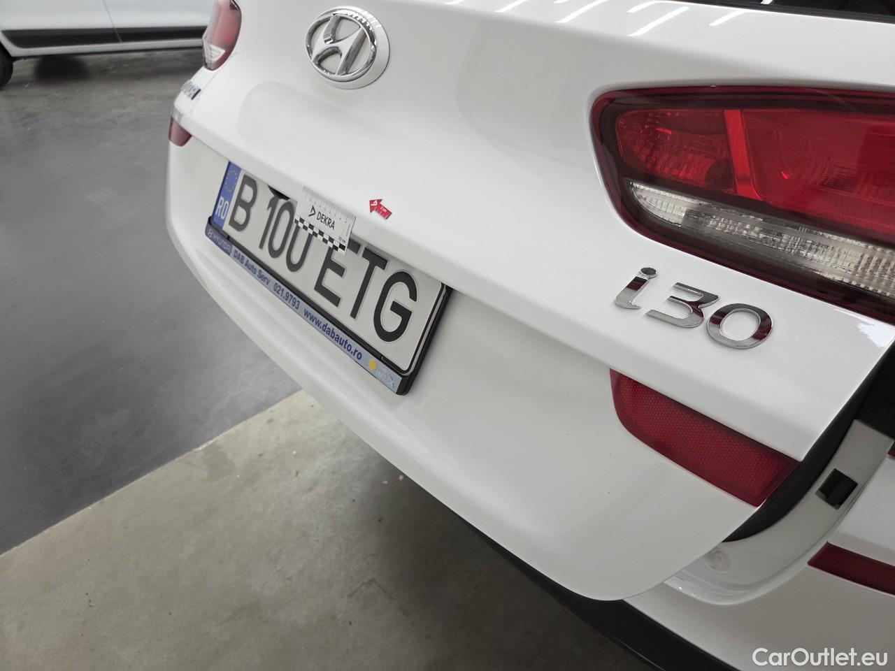  Hyundai  i30 1.5 110CP Highway #29
