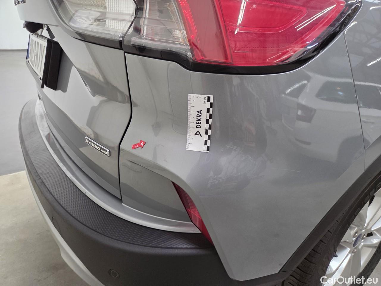  Ford  Kuga 2.5 Duratec FHEV 190CP TitaniumX CVT AWD #51