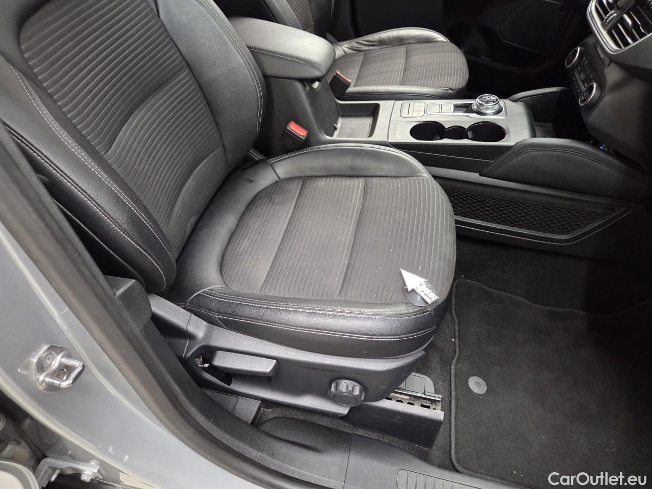  Ford  Kuga 2.5 Duratec FHEV 190CP TitaniumX CVT AWD #82
