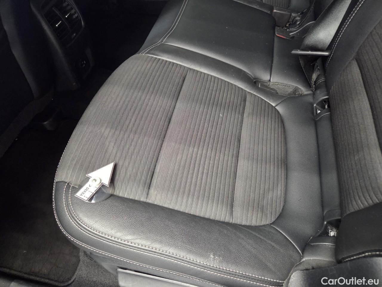  Ford  Kuga 2.5 Duratec FHEV 190CP TitaniumX CVT AWD #95