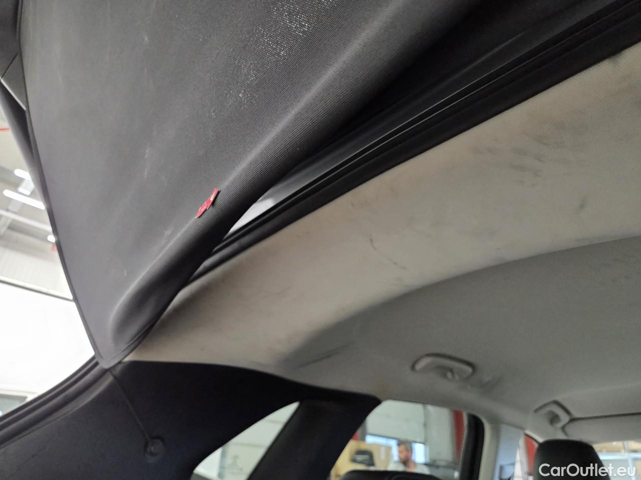  Ford  Kuga 2.5 Duratec FHEV 190CP TitaniumX CVT AWD #103