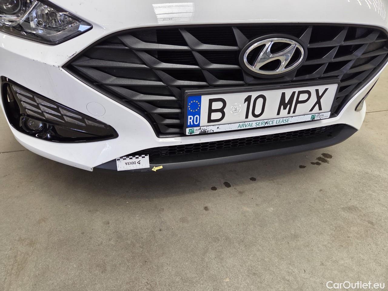  Hyundai  i30 1.5 110CP Comfort #7