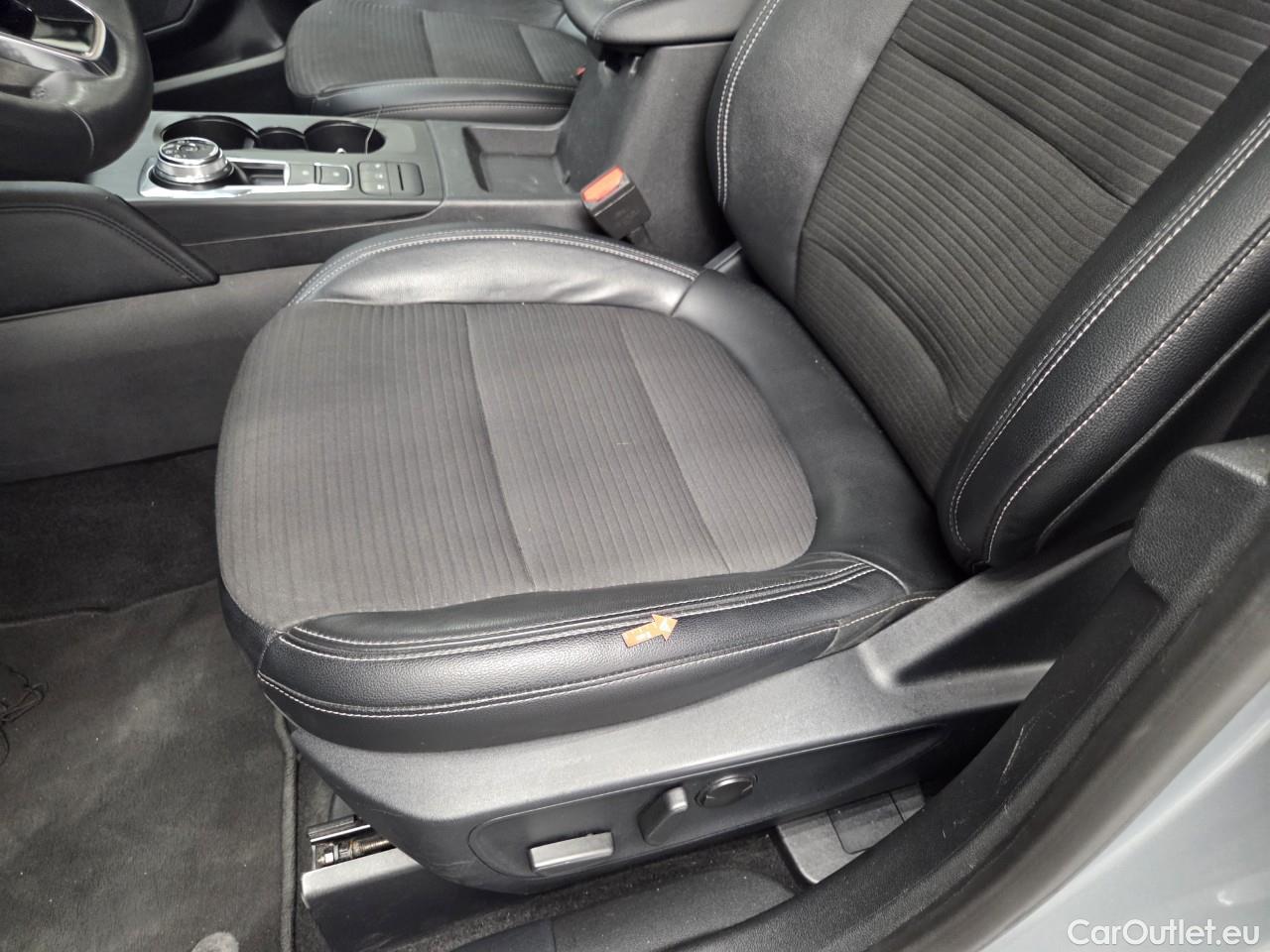 Ford  Kuga 2.5 Duratec FHEV 190CP TitaniumX CVT AWD #76