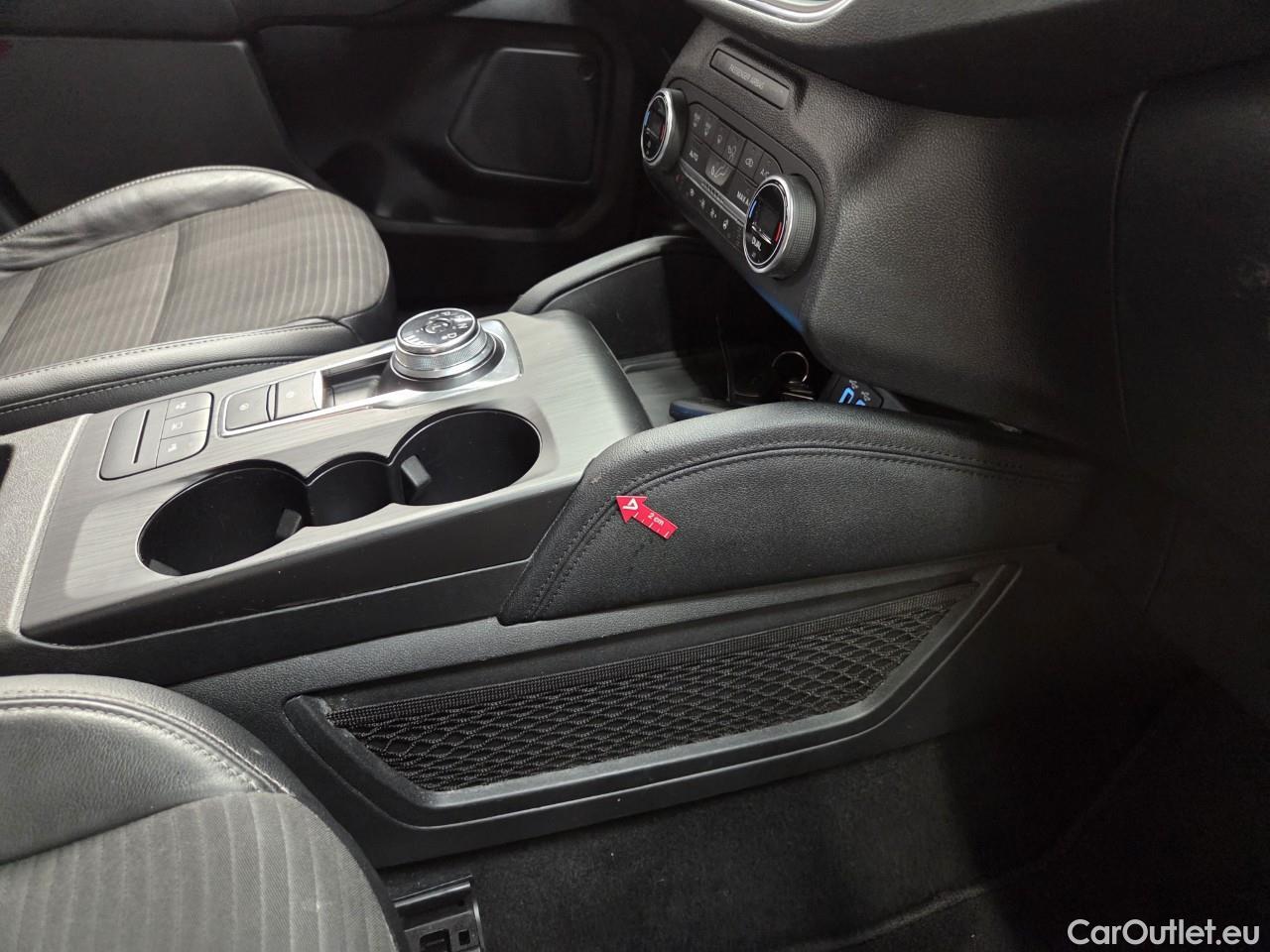  Ford  Kuga 2.5 Duratec FHEV 190CP TitaniumX CVT AWD #83