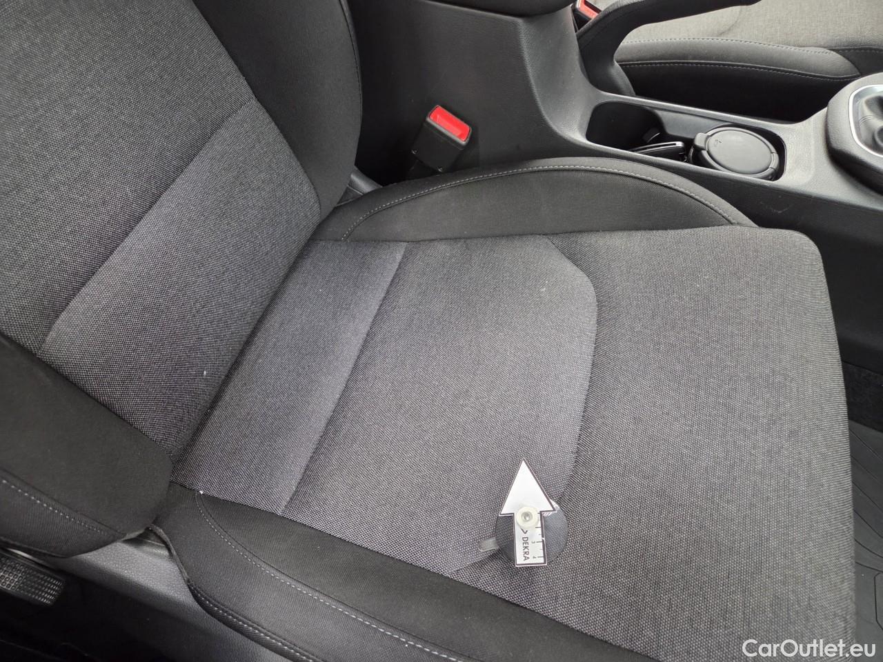  Hyundai  i30 1.5 110CP Highway #38