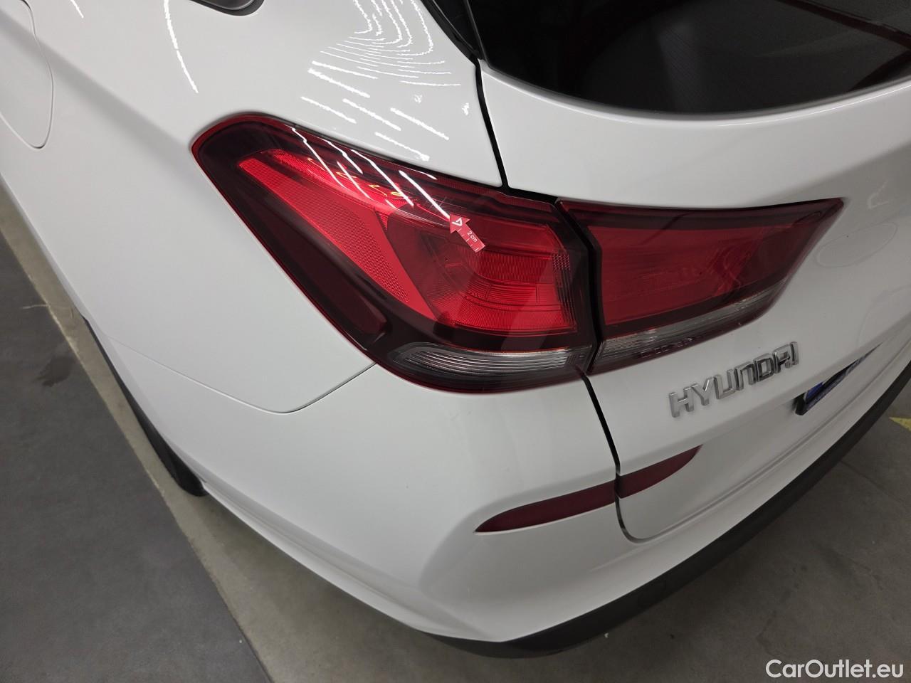  Hyundai  i30 1.5 110CP Highway #30