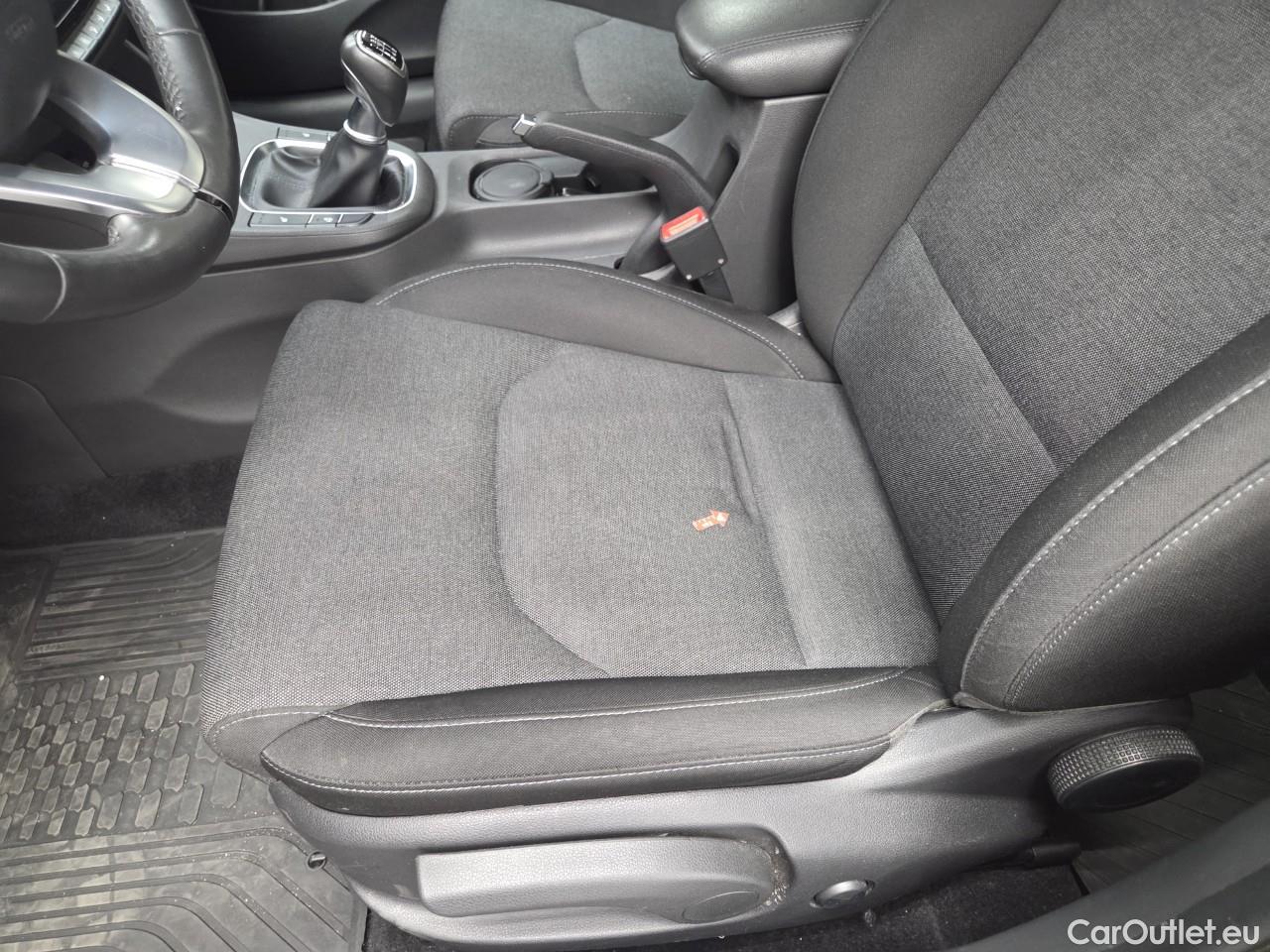  Hyundai  i30 1.5 110CP Highway #36