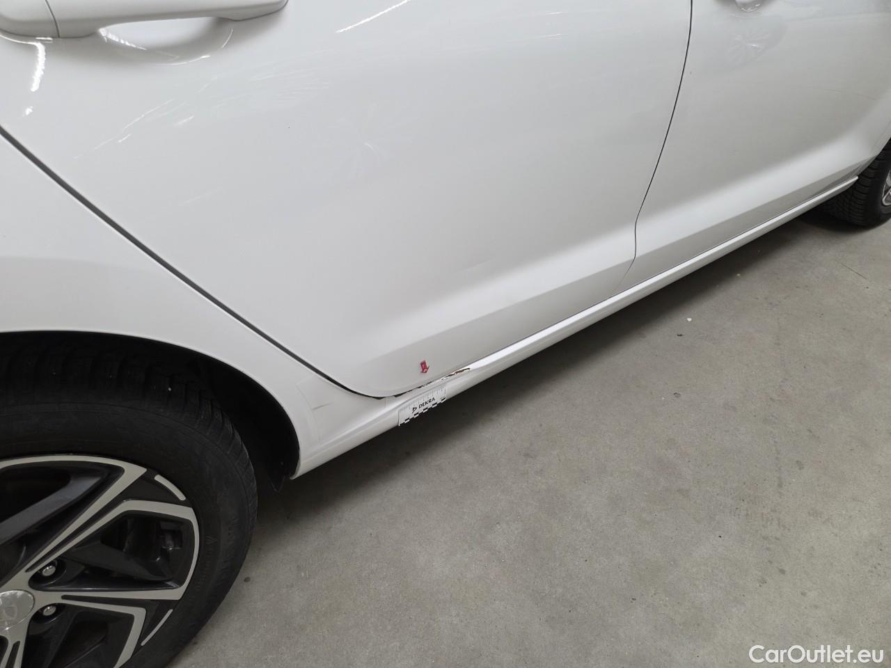  Hyundai  i30 1.5 110CP Highway #23