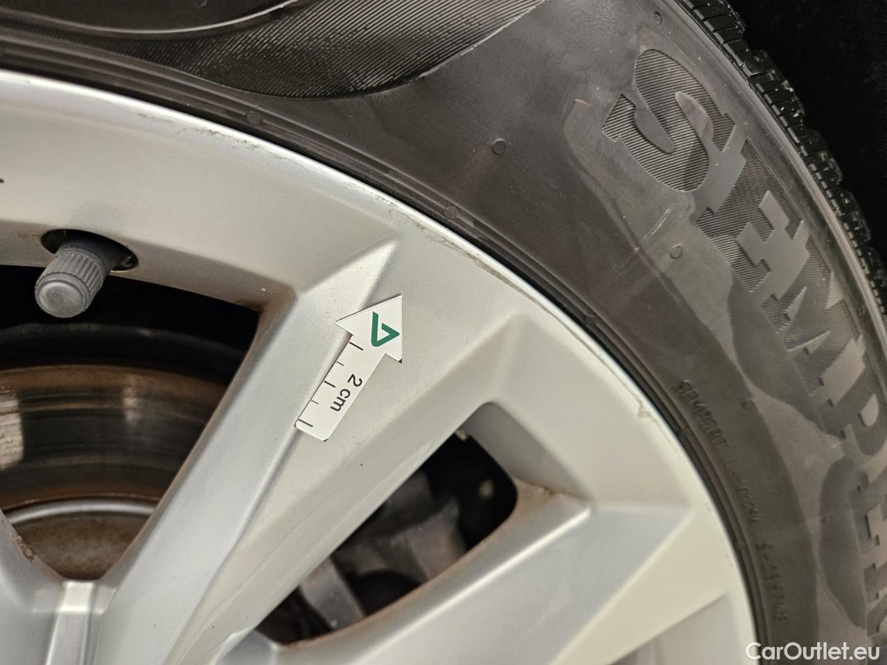  Audi  A3  Limuzina 35 TFSI S tronic #12