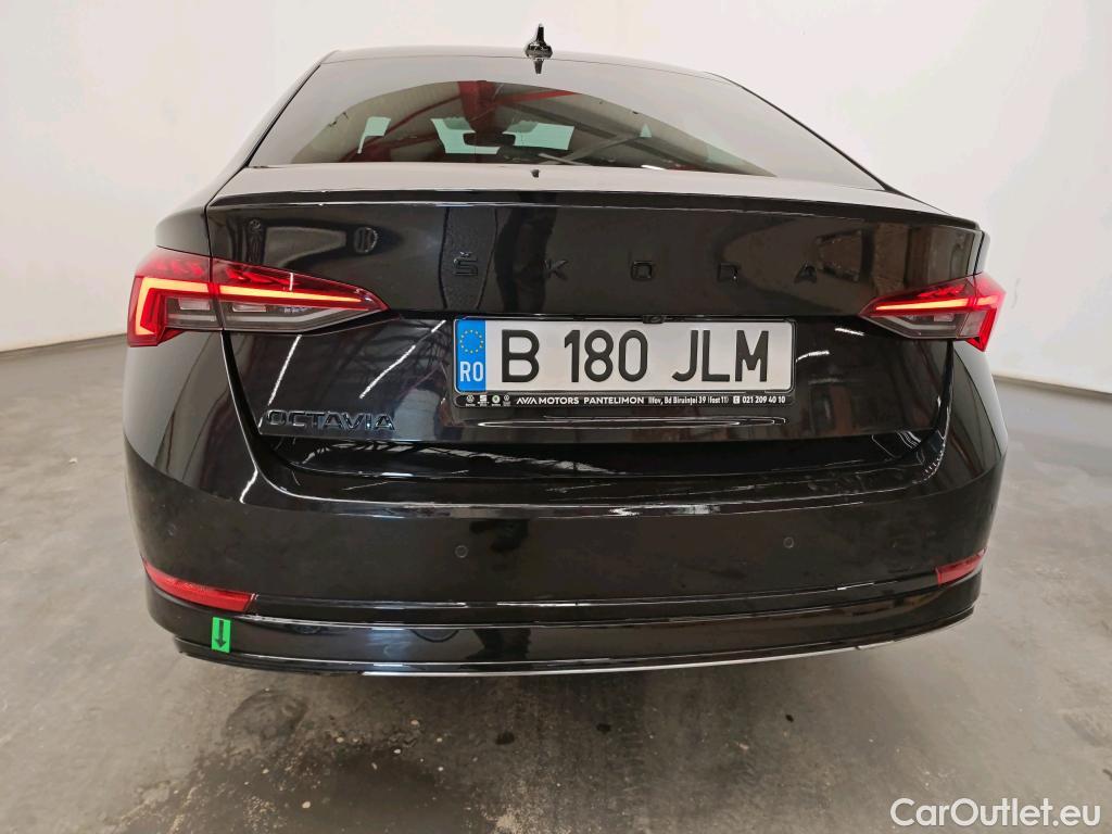  Skoda  Octavia 2.0 TDI 200CP Sportline DSG 4x4 #5